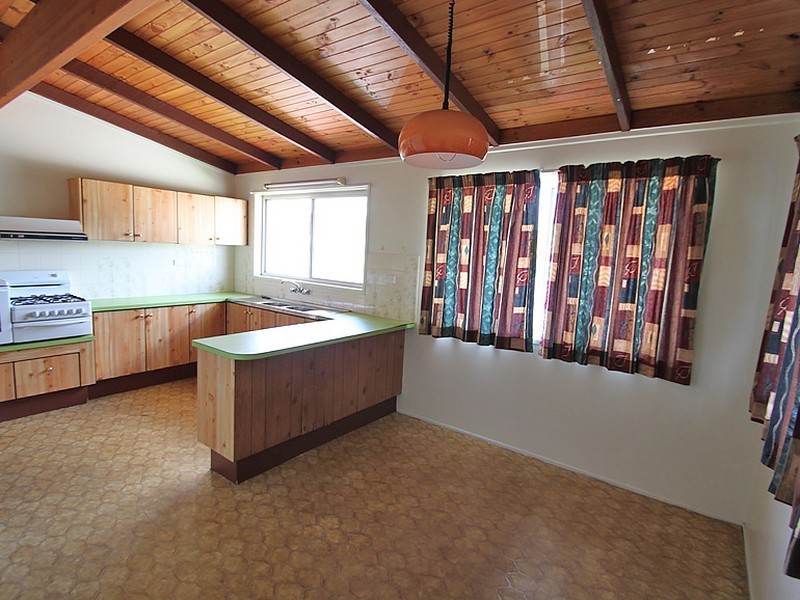 1195 Anzac Avenue, Kallangur QLD 4503