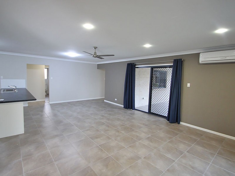 4 Dandelion Street, Griffin QLD 4503