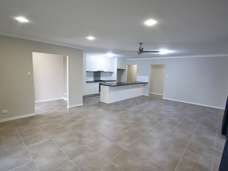 4 Dandelion Street, Griffin QLD 4503