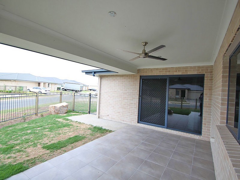4 Dandelion Street, Griffin QLD 4503