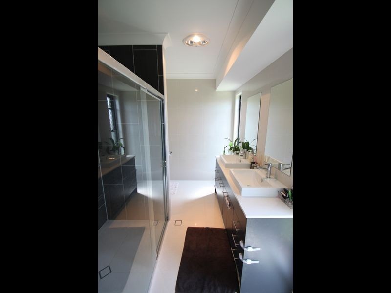 Kallangur QLD 4503