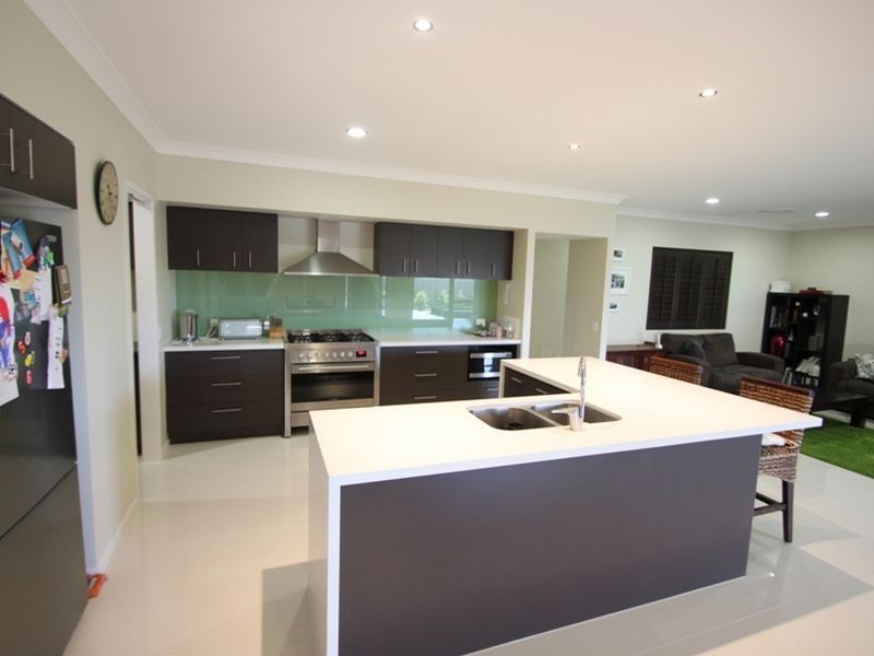 Kallangur QLD 4503