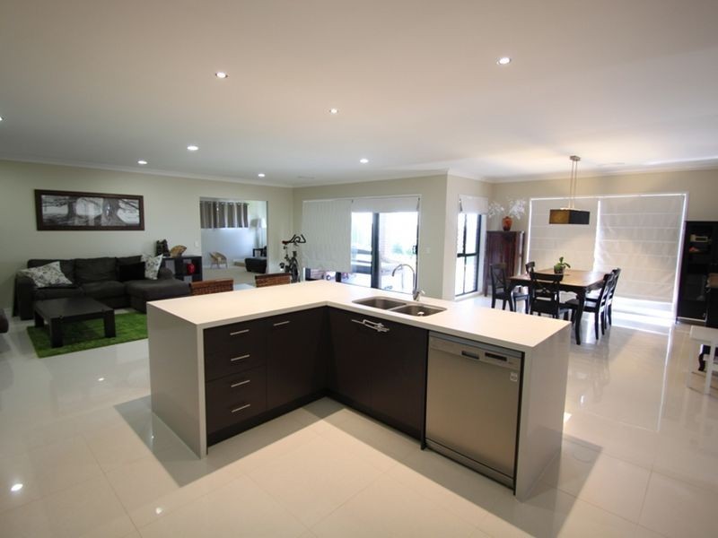 Kallangur QLD 4503
