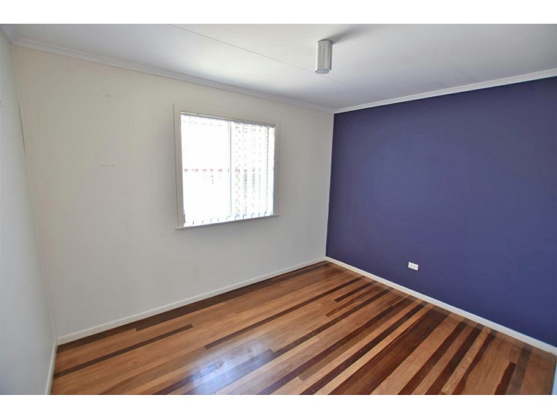 25 Boardman Street, Kallangur QLD 4503