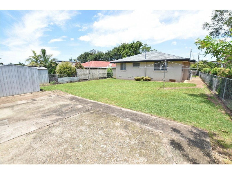 25 Boardman Street, Kallangur QLD 4503