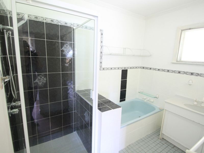 Kallangur QLD 4503