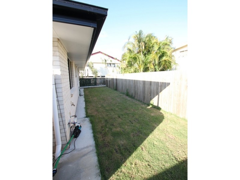 1/8 Glendon Court, Kallangur QLD 4503