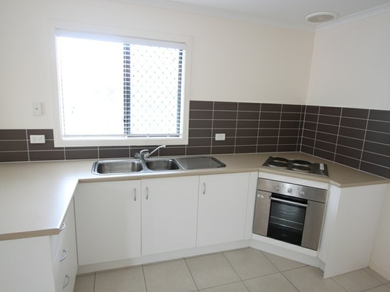 1/9 Ahern Street, Kallangur QLD 4503