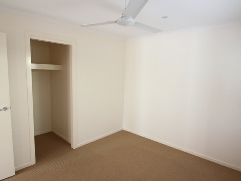 1/9 Ahern Street, Kallangur QLD 4503