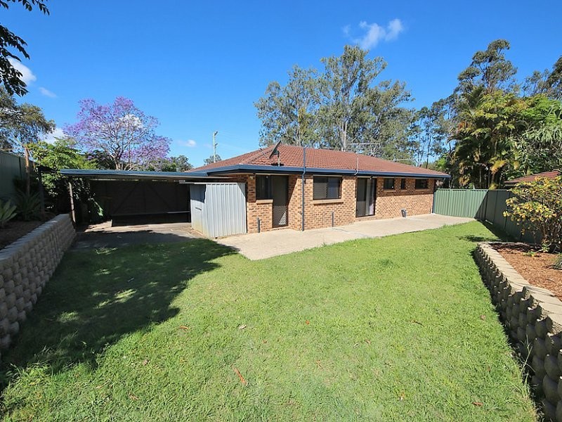4 Constantia Court, Petrie QLD 4502