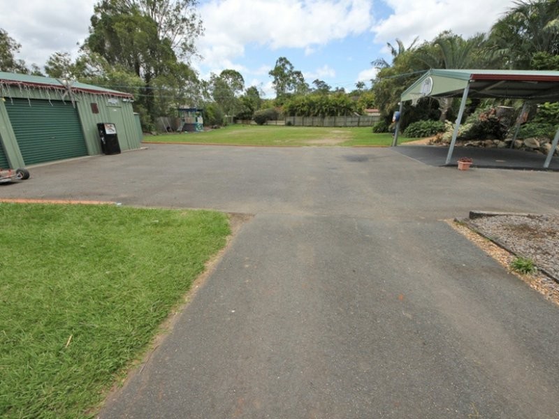 76 Wattle Street, Kallangur QLD 4503
