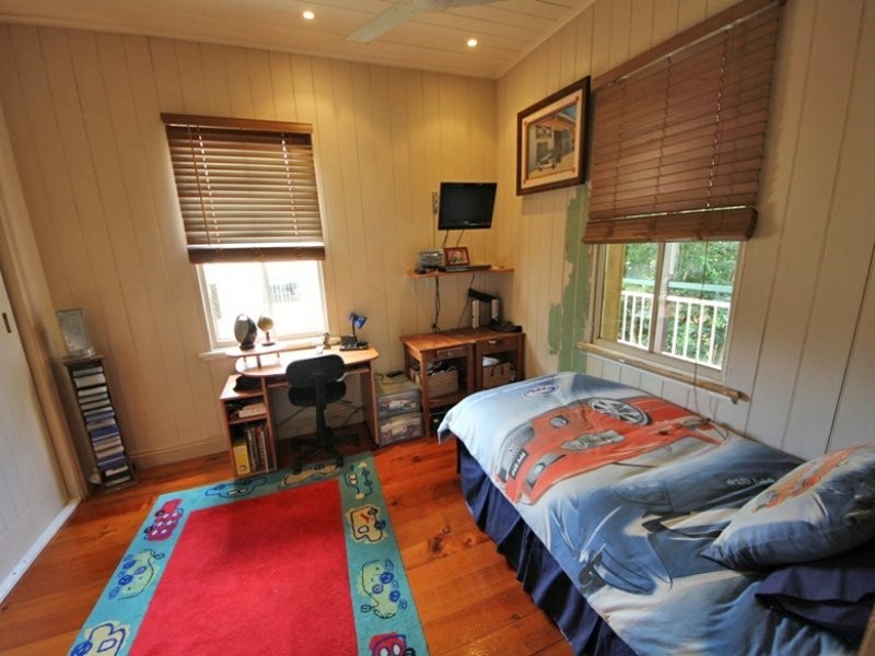 76 Wattle Street, Kallangur QLD 4503