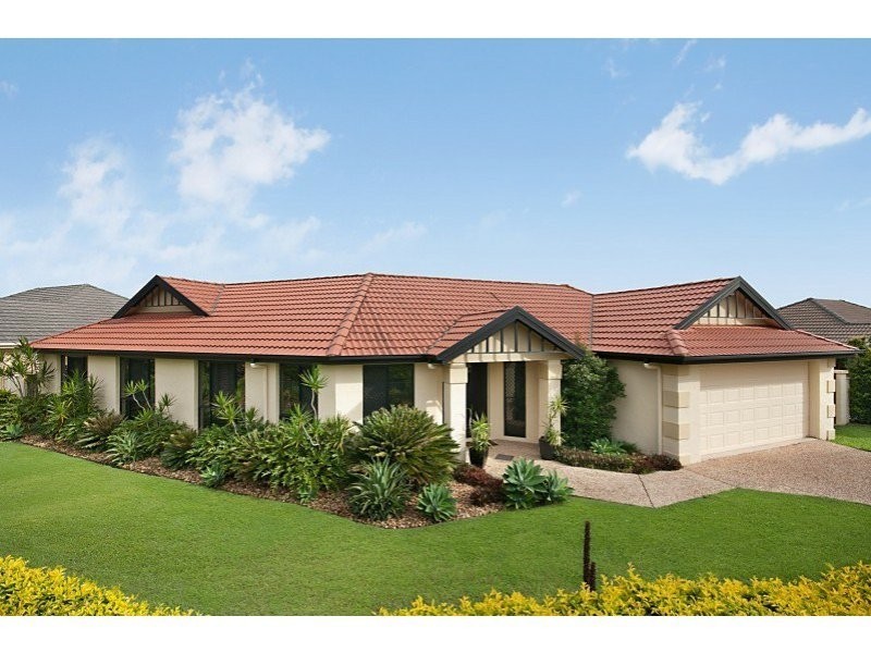 8 Farrington Drive, Murrumba Downs QLD 4503