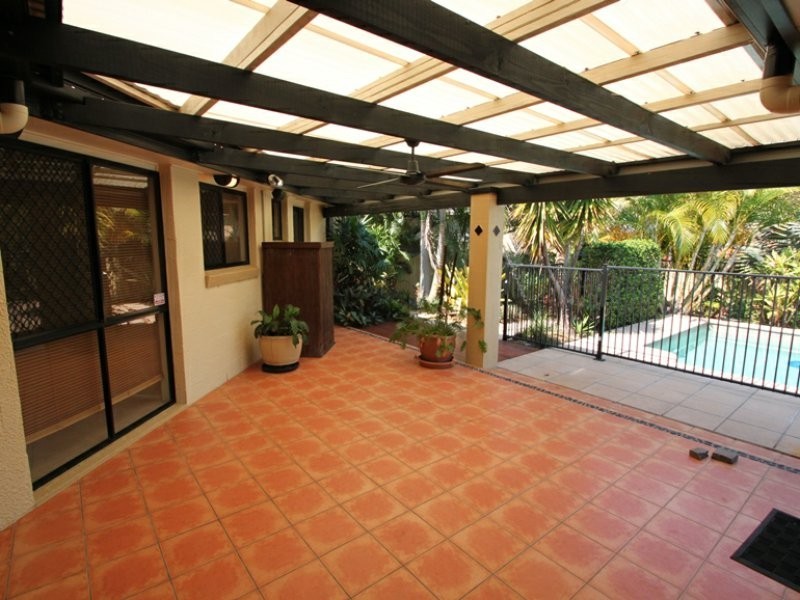8 Farrington Drive, Murrumba Downs QLD 4503