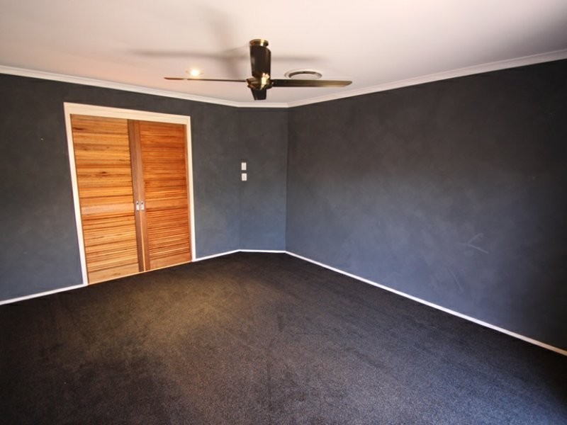 8 Farrington Drive, Murrumba Downs QLD 4503