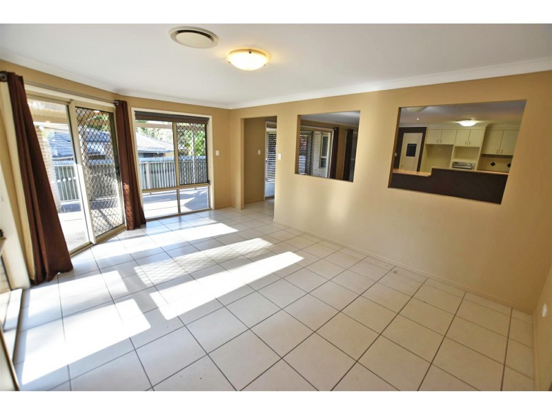 54 Pine Crest Drive, Kurwongbah QLD 4503