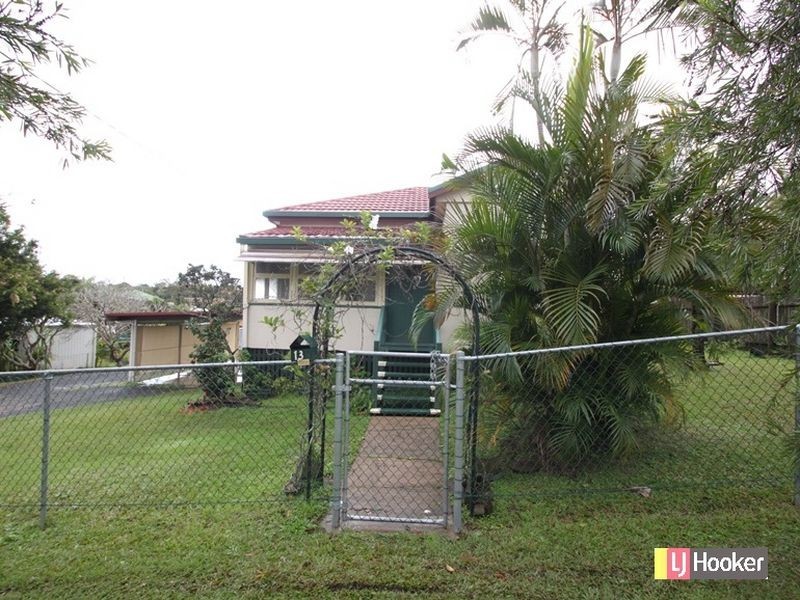 13 Reid Street, Petrie QLD 4502