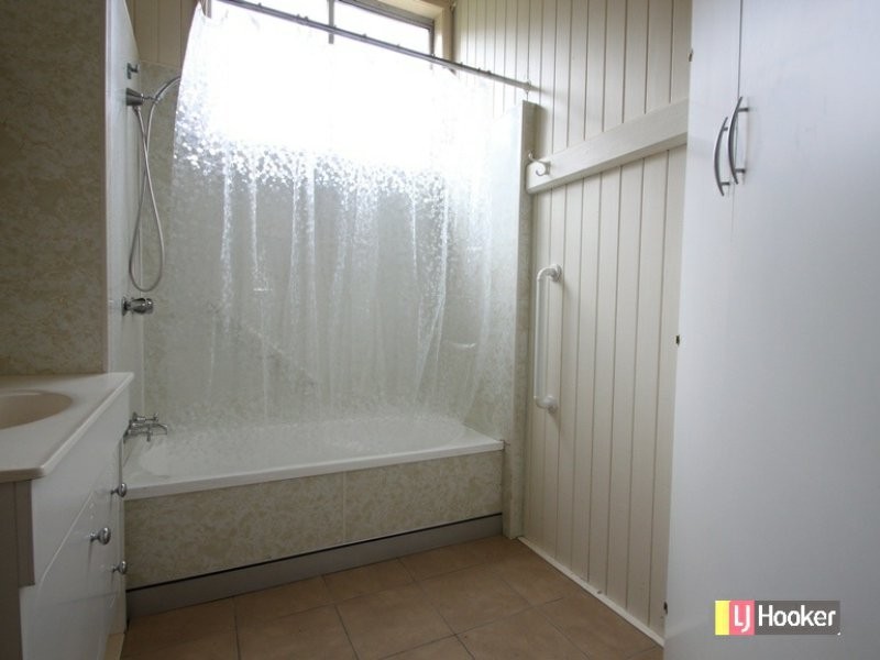 13 Reid Street, Petrie QLD 4502