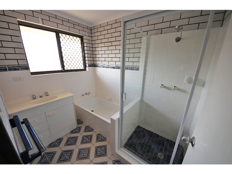 3/2 Andrew Street, Kallangur QLD 4503