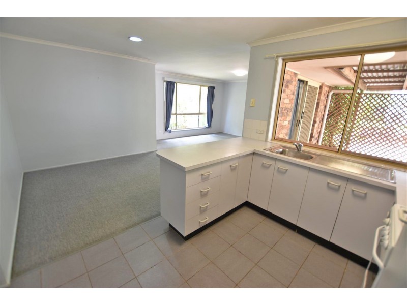 40 Kurwongbah Drive, Petrie QLD 4502