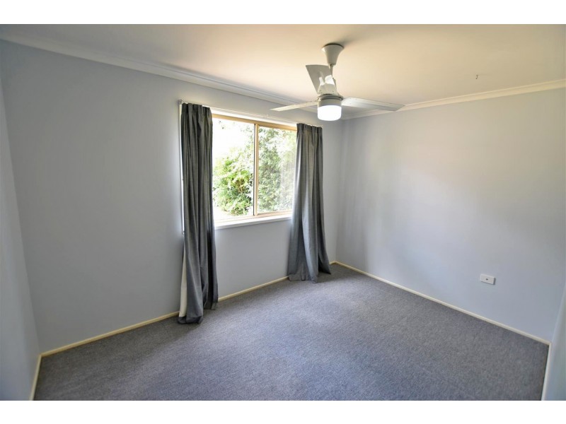 40 Kurwongbah Drive, Petrie QLD 4502