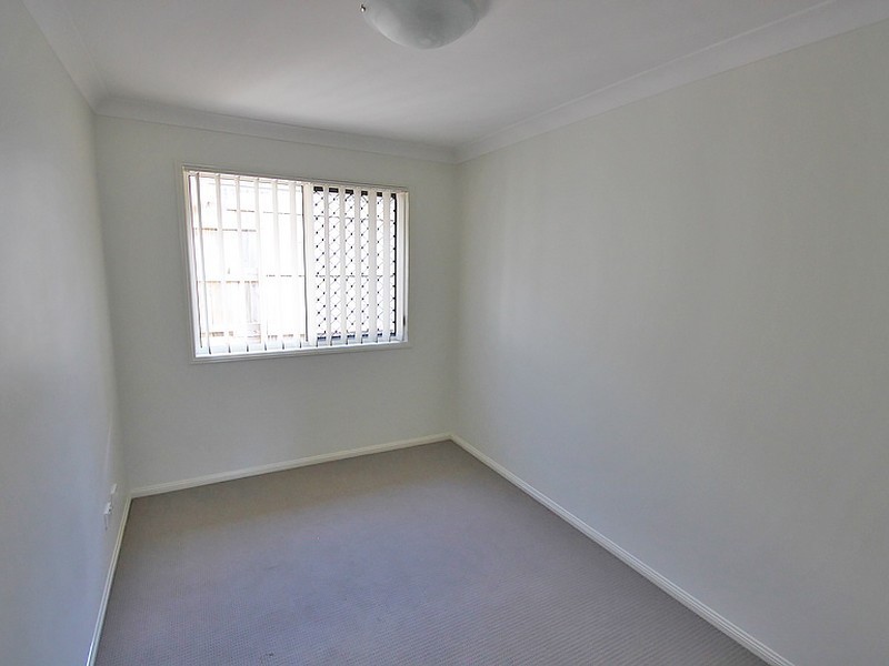 32 Duporth Crescent, Dakabin QLD 4503