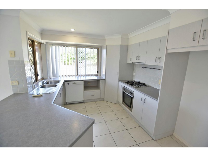2 Northampton Court, Kallangur QLD 4503