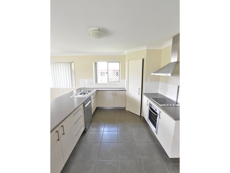 17 Fairlie Court, Kallangur QLD 4503