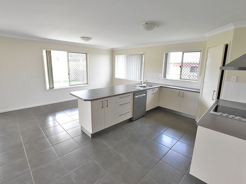 17 Fairlie Court, Kallangur QLD 4503