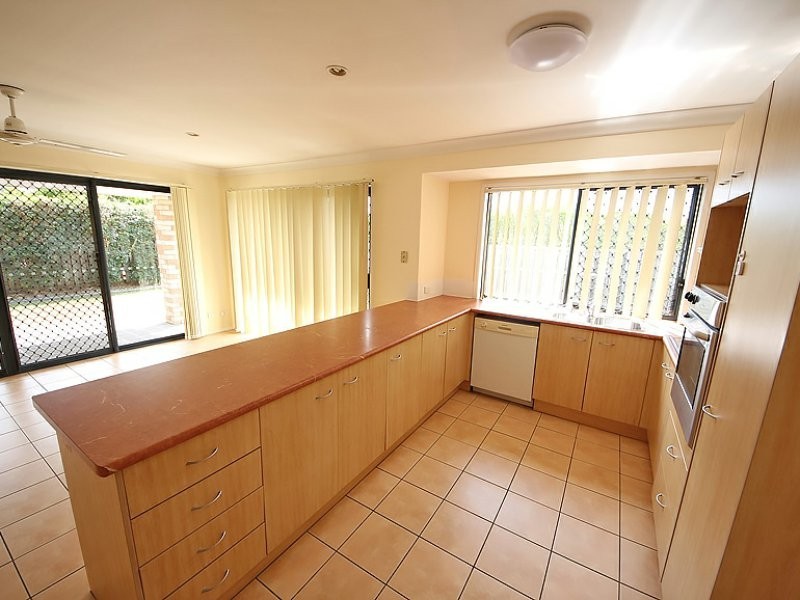 6 Venetian Court, Griffin QLD 4503