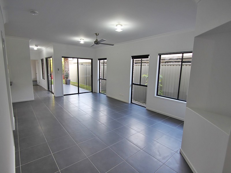 62 Ascot Crescent, Kallangur QLD 4503