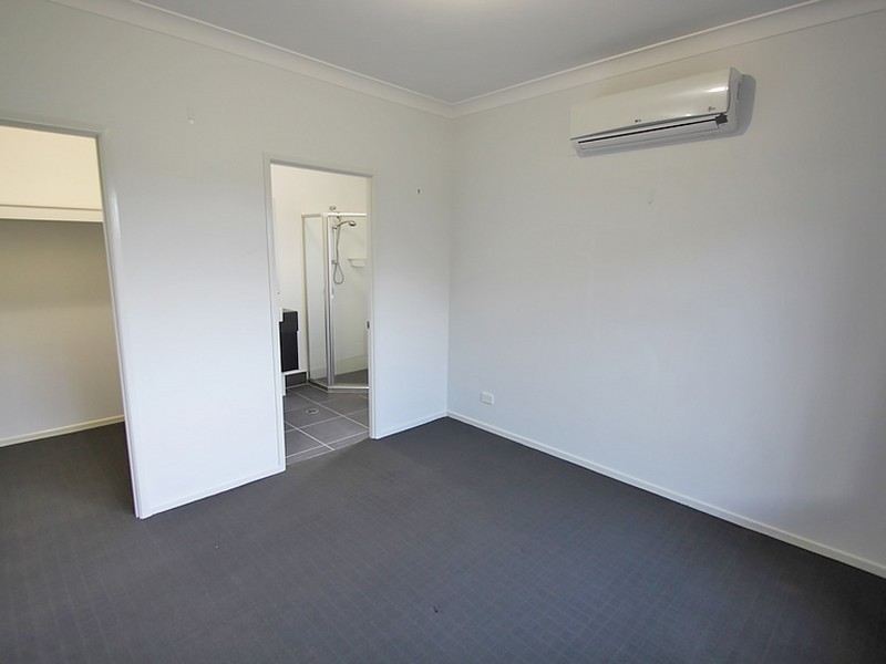 62 Ascot Crescent, Kallangur QLD 4503