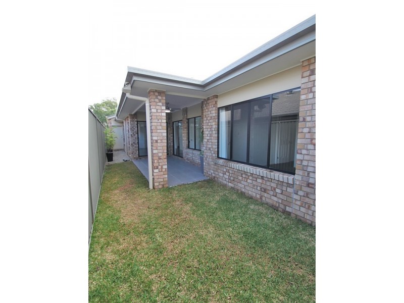 62 Ascot Crescent, Kallangur QLD 4503