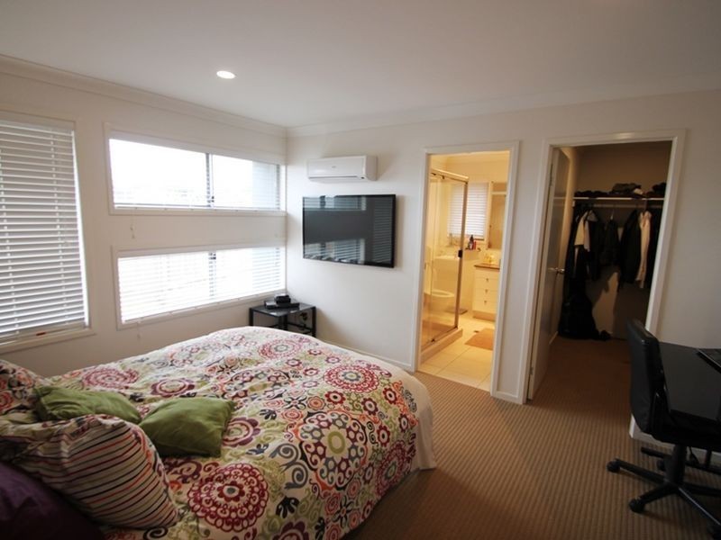 11 Bellthorpe Circuit, Kallangur QLD 4503