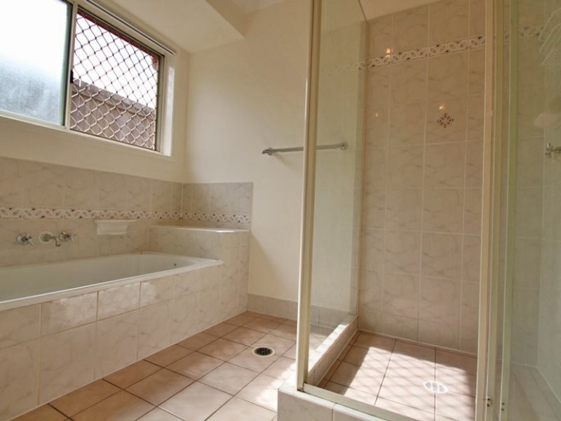 10 Cootha Drive, Kallangur QLD 4503