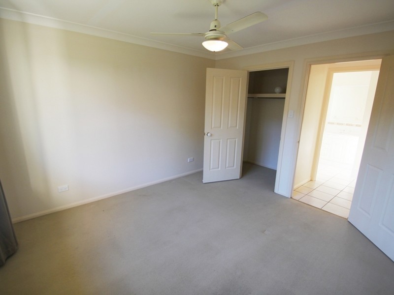 3/11 Ahern Street, Kallangur QLD 4503