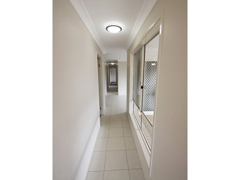 1/11 Braxlaw Crescent, Dakabin QLD 4503