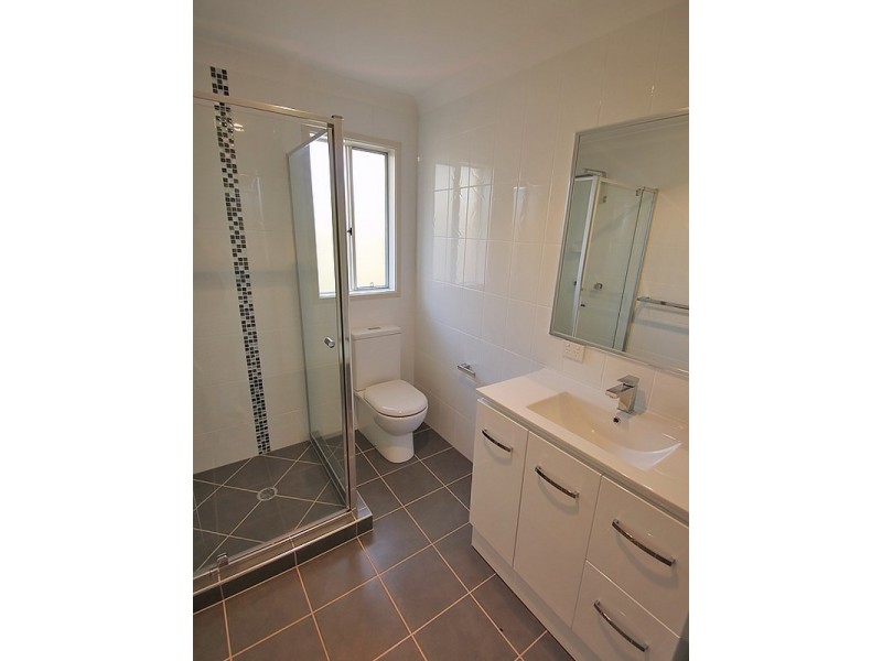 Unit 2/11 Braxlaw Crescent, Dakabin QLD 4503