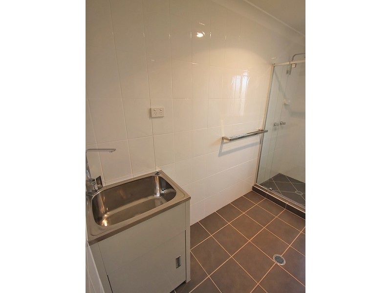 Unit 2/11 Braxlaw Crescent, Dakabin QLD 4503