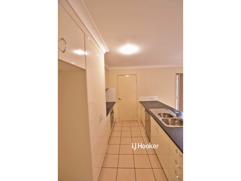 11 Aretha Lane, Narangba QLD 4504