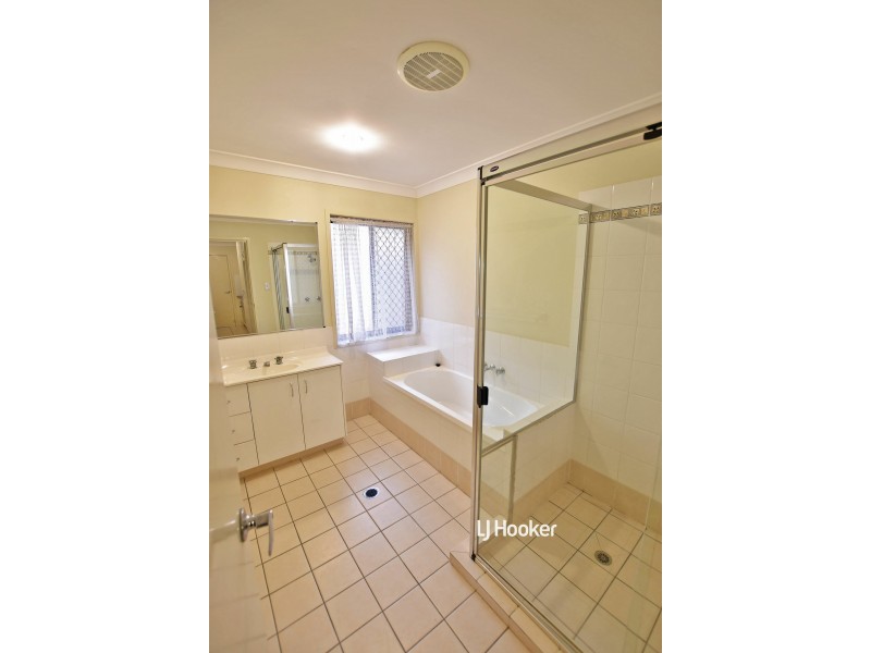 11 Aretha Lane, Narangba QLD 4504