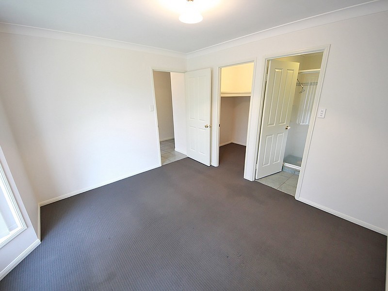 5 Bilinga Place, Kallangur QLD 4503
