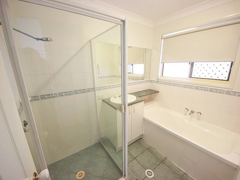 5 Bilinga Place, Kallangur QLD 4503