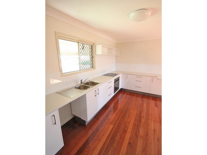 18 Myles Street, Lawnton QLD 4501