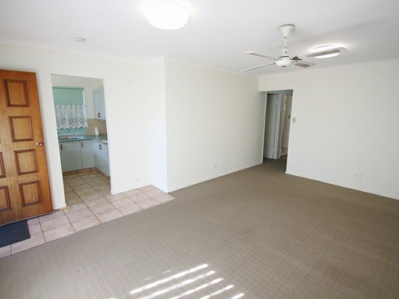 Unit 2/1 McBain Street, Kallangur QLD 4503