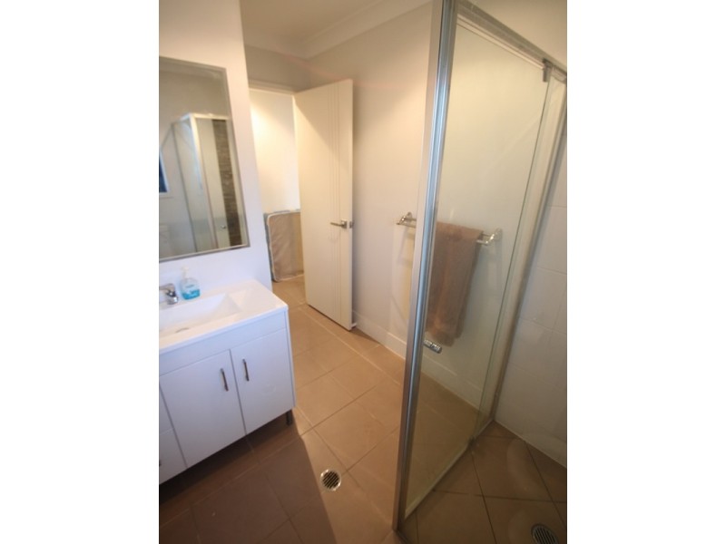 Unit 2/65 Ascot Cresent, Kallangur QLD 4503