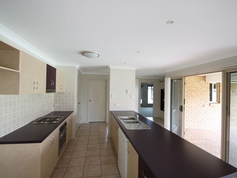 North Lakes QLD 4509