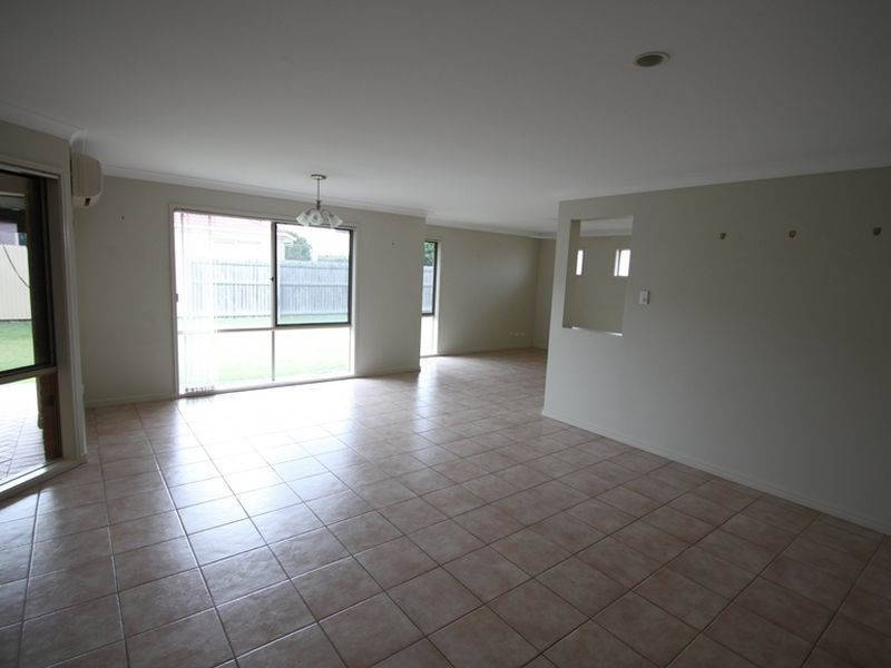 North Lakes QLD 4509