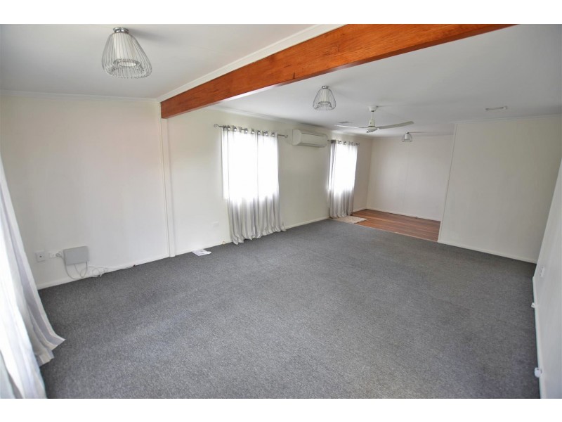 14 Crest Street, Kallangur QLD 4503