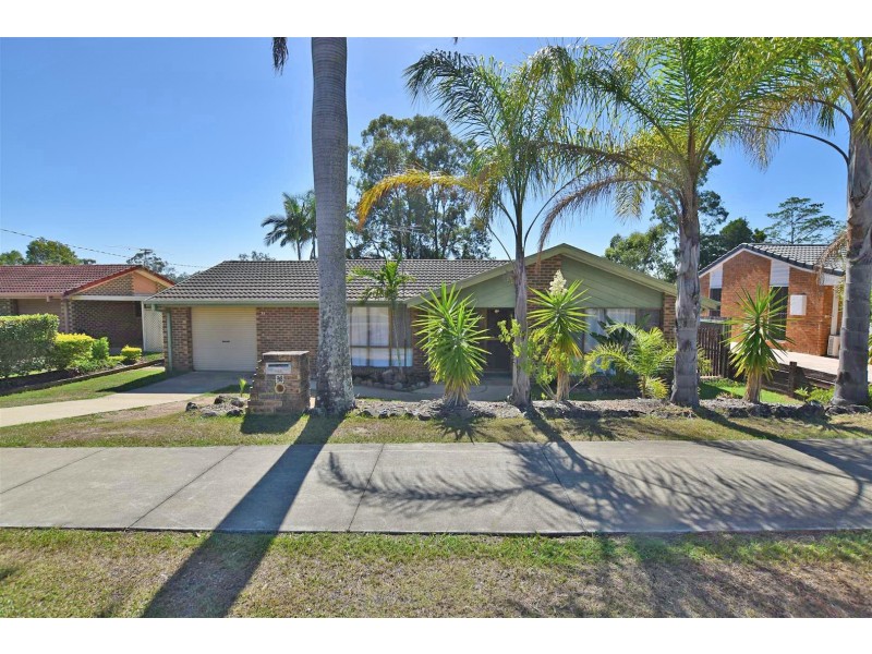 33 Voltaire Crescent, Petrie QLD 4502